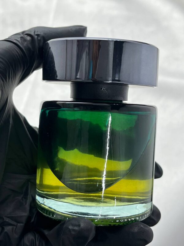 خوشبوکننده دائمی محیط و خودرو مدل R8