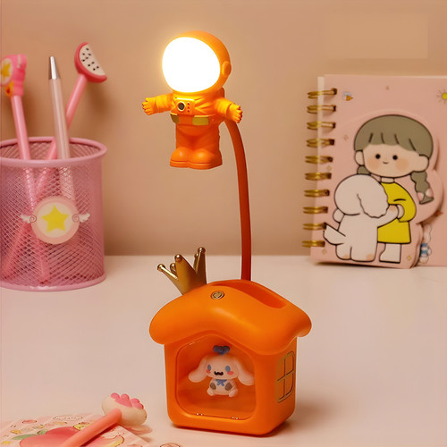 چراغ مطالعه طرح فانتزی مدل کلبه و فضانورد