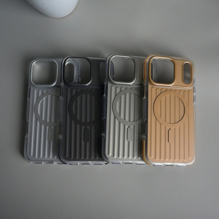 گارد اورجینال Puloka iPhone 17